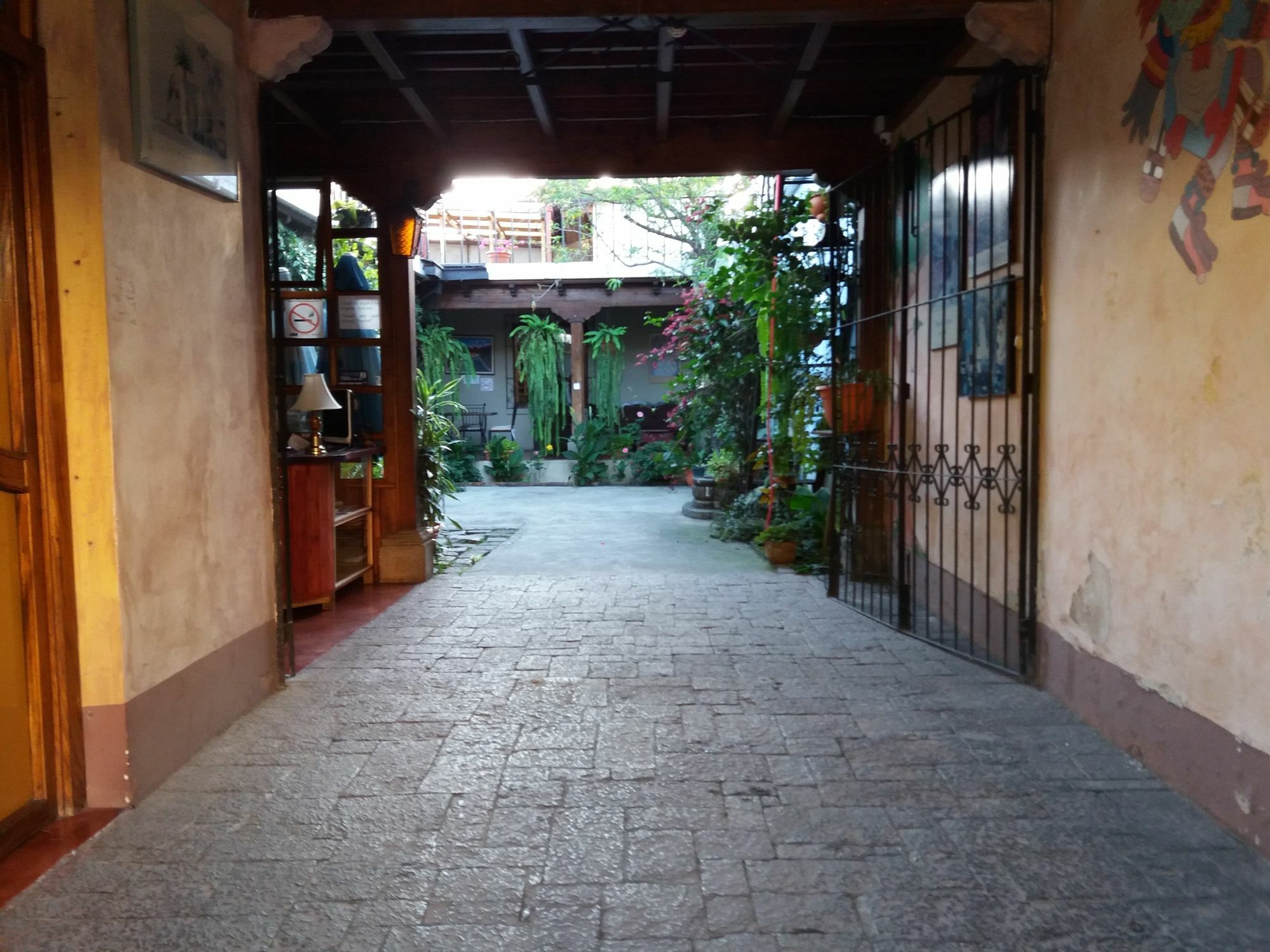Dionisio Inn Antigua Dış mekan fotoğraf