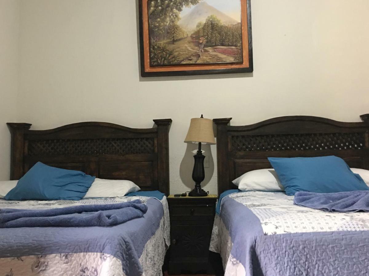 Dionisio Inn Antigua Dış mekan fotoğraf