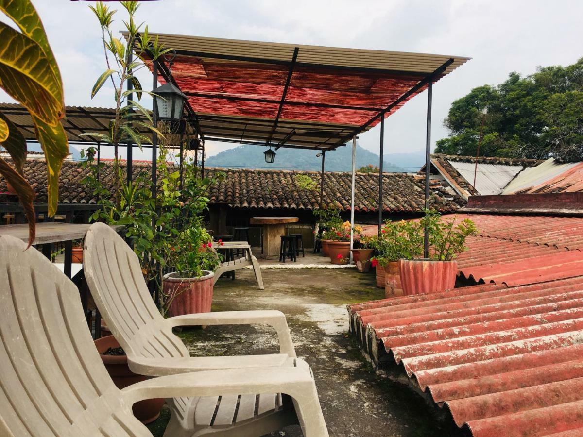 Dionisio Inn Antigua Dış mekan fotoğraf